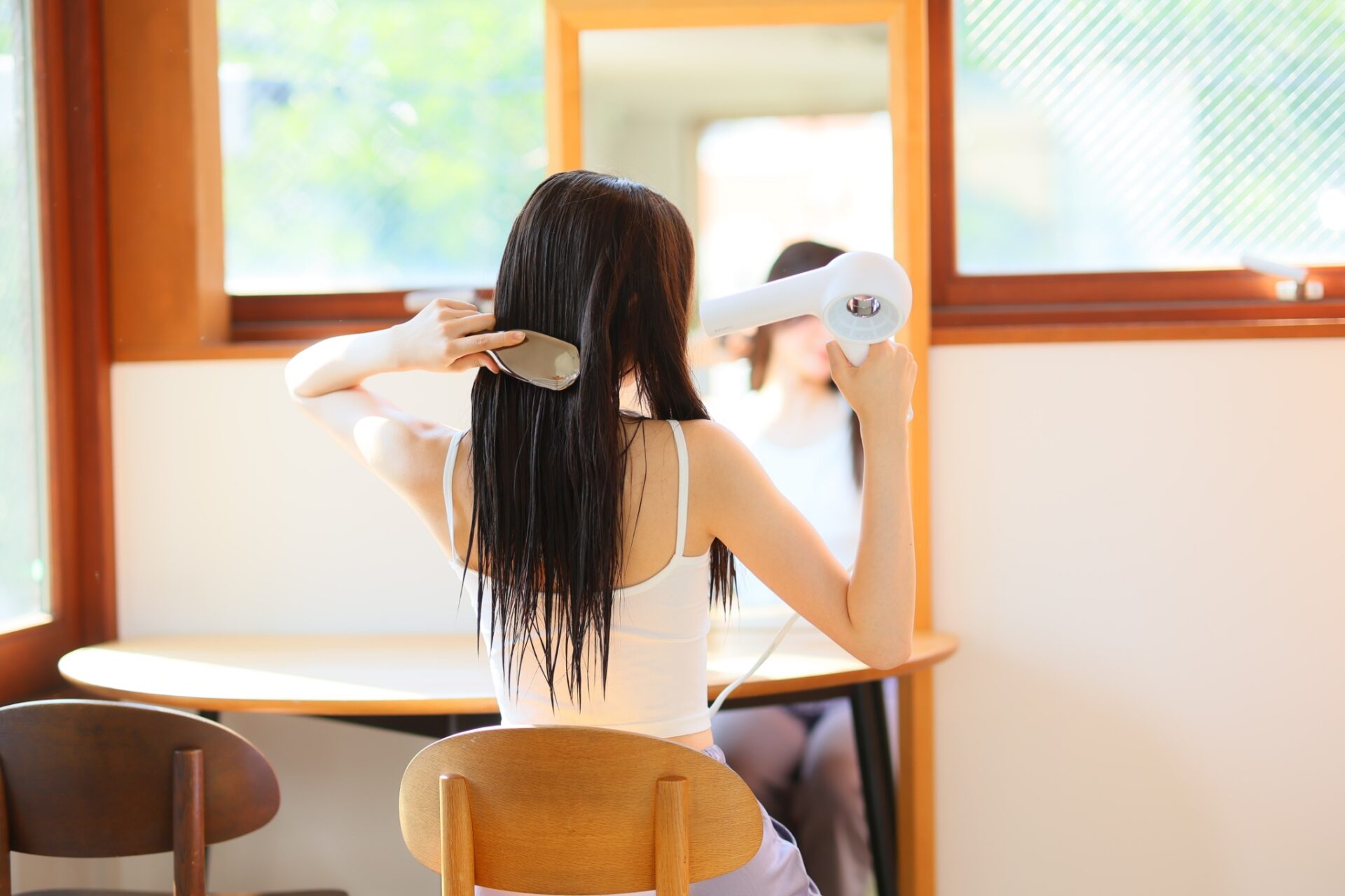 株式会社エクレール - オーラルケアの知恵を、ヘアケアの未来へ | 阿倍野区